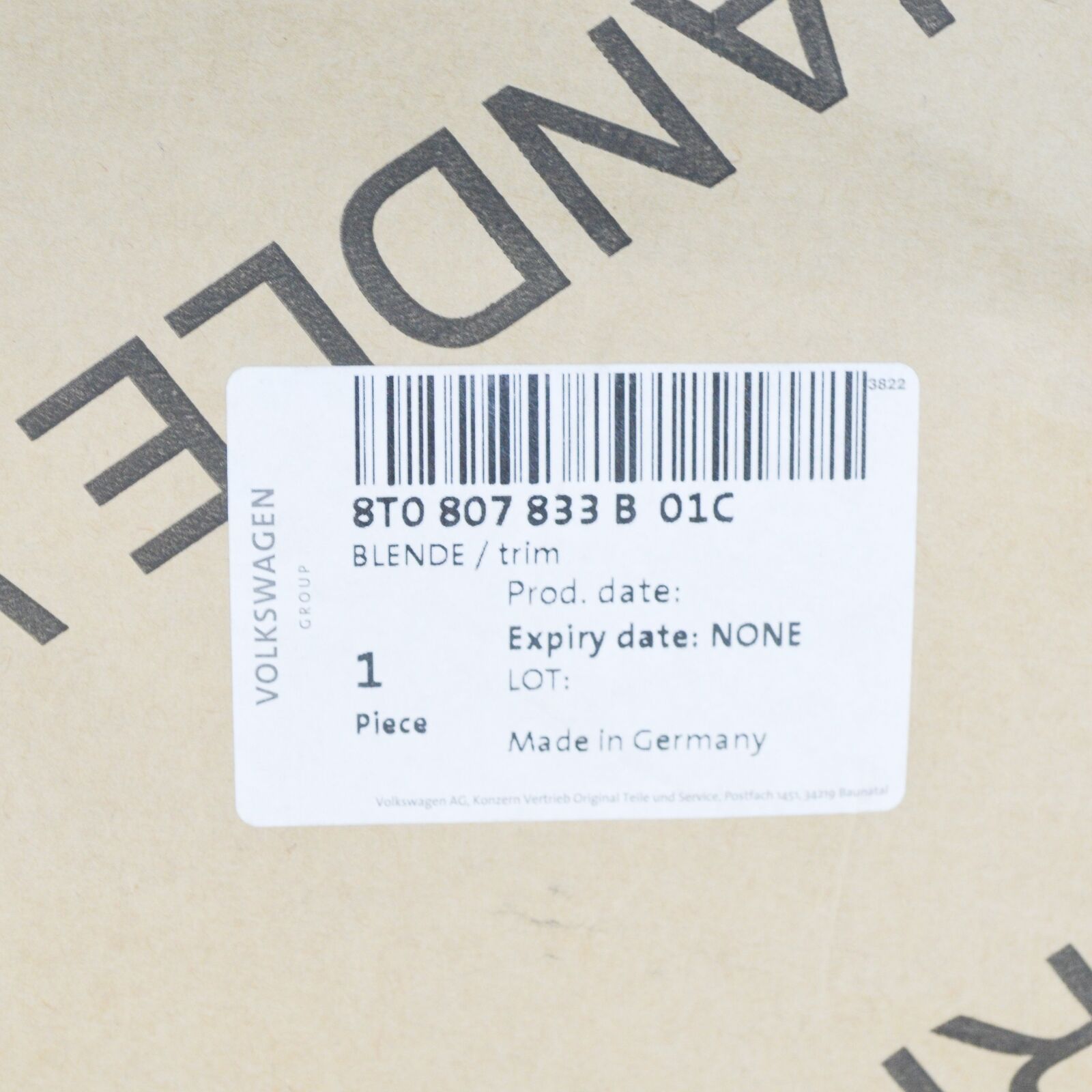 NEW AUDI A5 8T REAR BUMPER TRIM 8T0807833B01C 9 NEW AUDI A5 8T REAR BUMPER TRIM 8T0807833B01C - Image 9