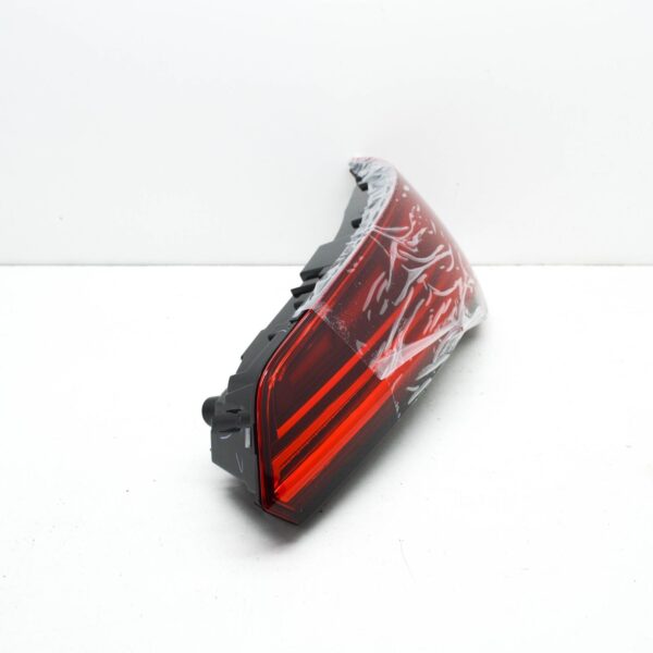 NEW AUDI Q5 FY 80A SPORTBACK REAR RIGHT TAILLIGHT 80A945076B ORIGINAL - Image 9