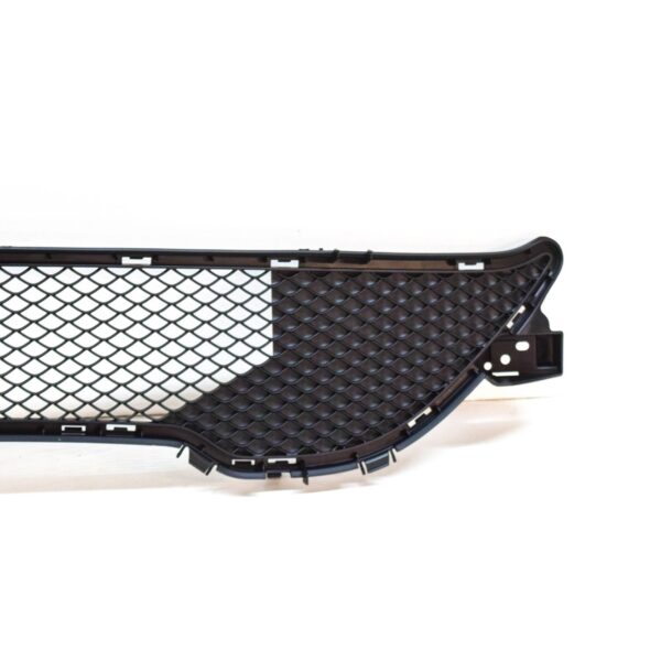 NEW MERCEDES BENZ CLA C117 FRONT BUMPER LOWER GRILLE A1178850022 ORIGINAL - Image 7