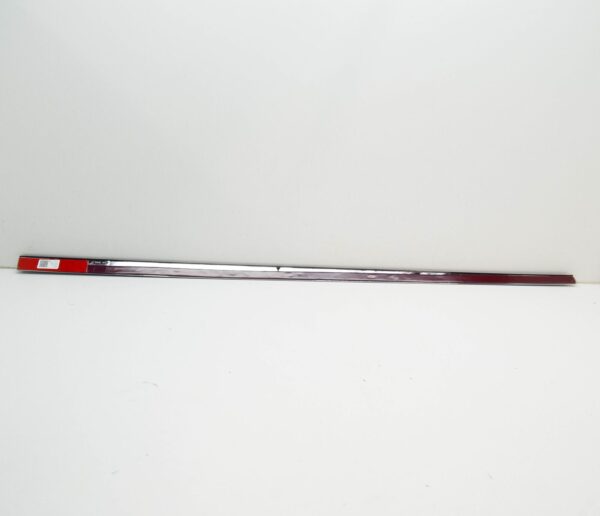 NEW MERCEDES-BENZ EQS V297 FRONT RIGHT DOOR STRIP TRIM A2976901801 ORIGINAL - Image 7