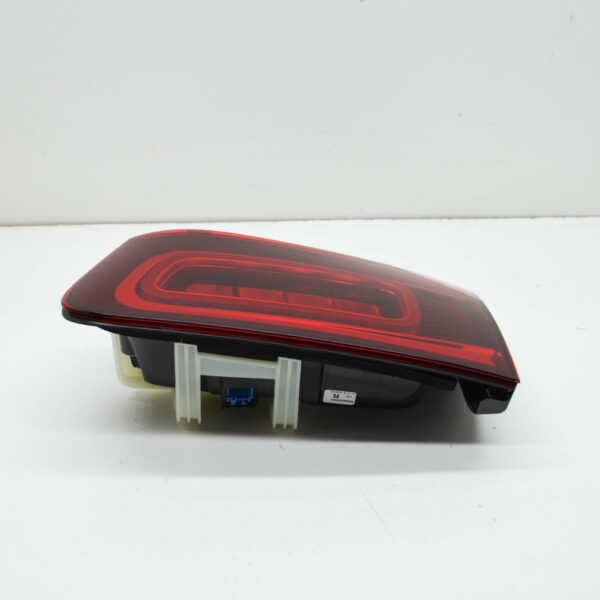 NEW MB GLC C253 REAR LEFT TAILGATE TRUNK TAILLIGHT LAMP A2539060102 - Image 7