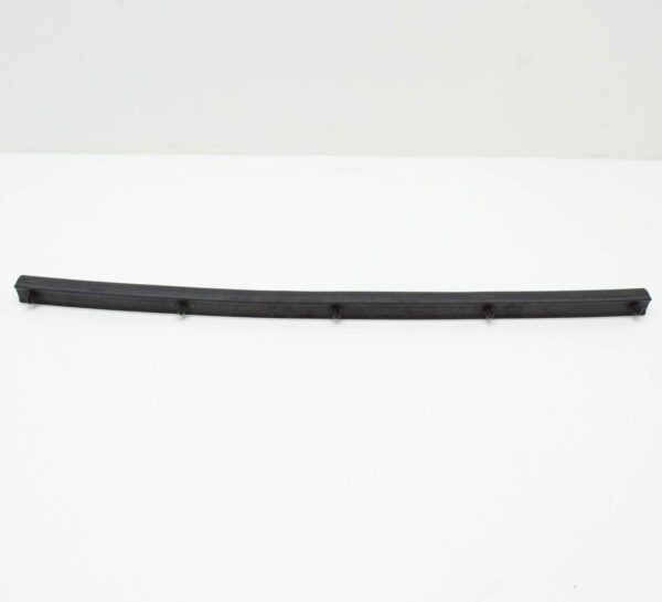 NEW VOLKSWAGEN JETTA MK7 FRONT RIGHT BONNET HOOD SEAL 17A823708 ORIGINAL - Image 7