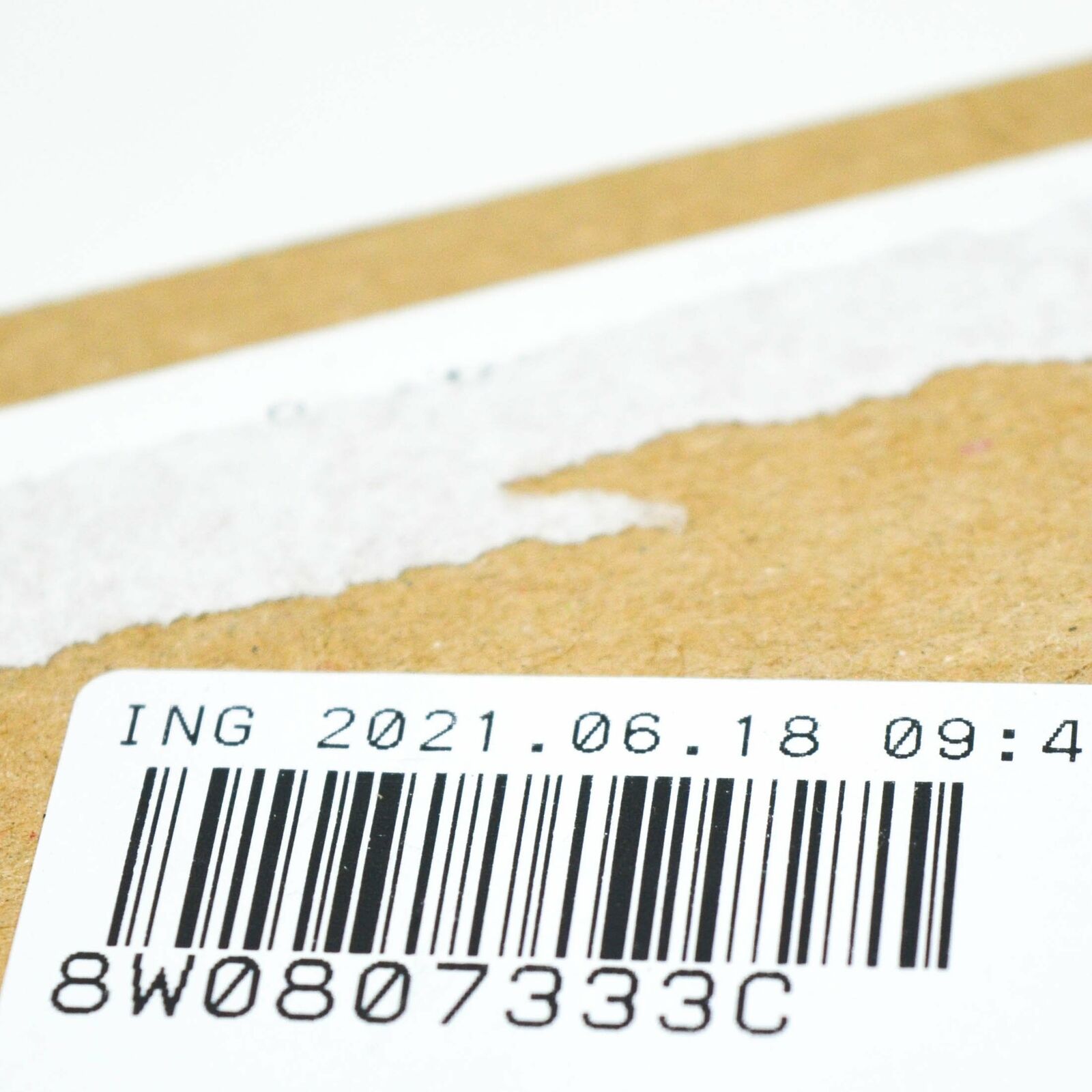 NEW AUDI A4 B9 FRONT LEFT FENDER HOLDER SUPPORT 8W0807333C ORIGINAL 7 NEW AUDI A4 B9 FRONT LEFT FENDER HOLDER SUPPORT 8W0807333C ORIGINAL - Image 7