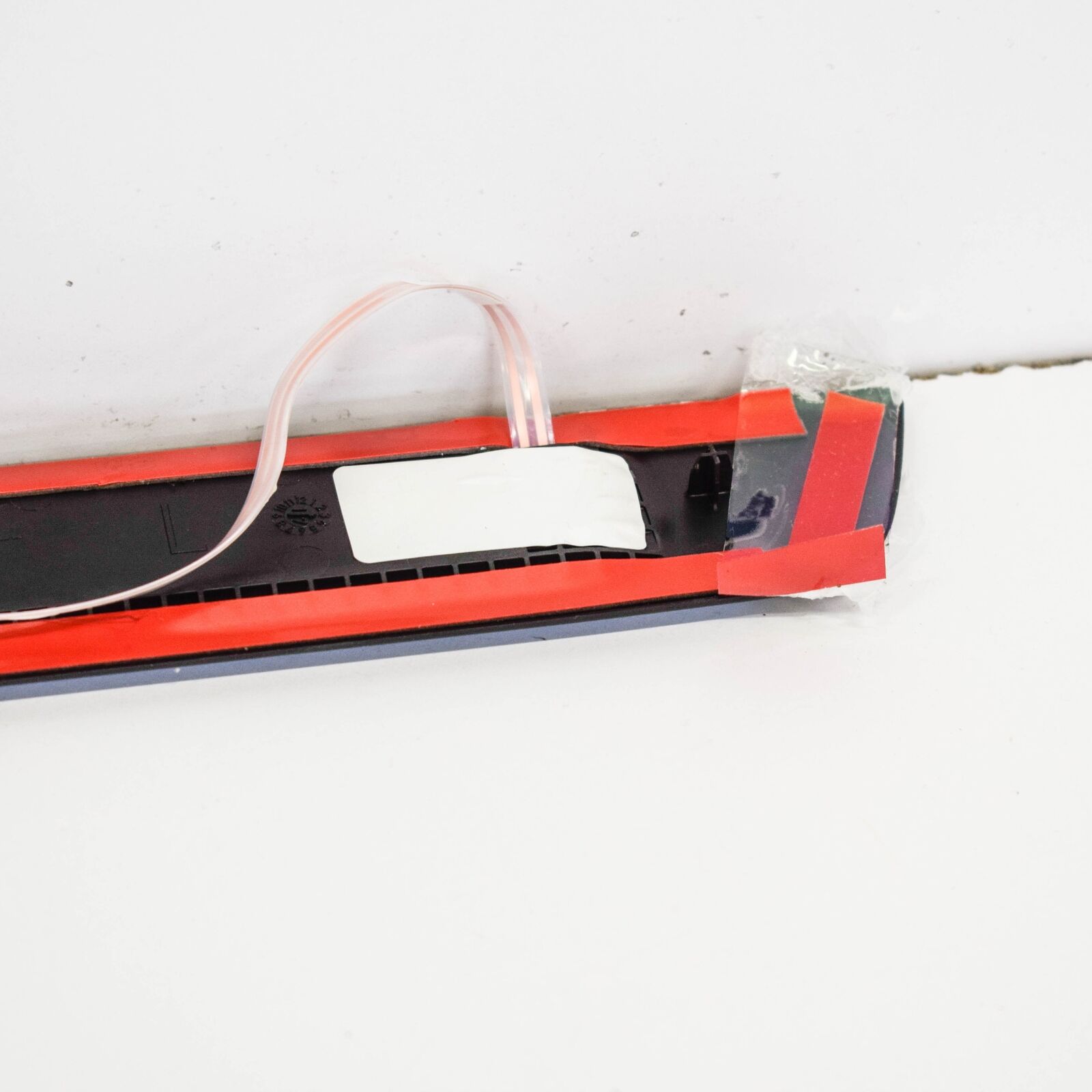 NEW AUDI A4 B9 S-LINE LEFT DOOR SILL COVER ILLUMINATED 8W0947417A9B9 ORIGINAL 7 NEW AUDI A4 B9 S-LINE LEFT DOOR SILL COVER ILLUMINATED 8W0947417A9B9 ORIGINAL - Image 7