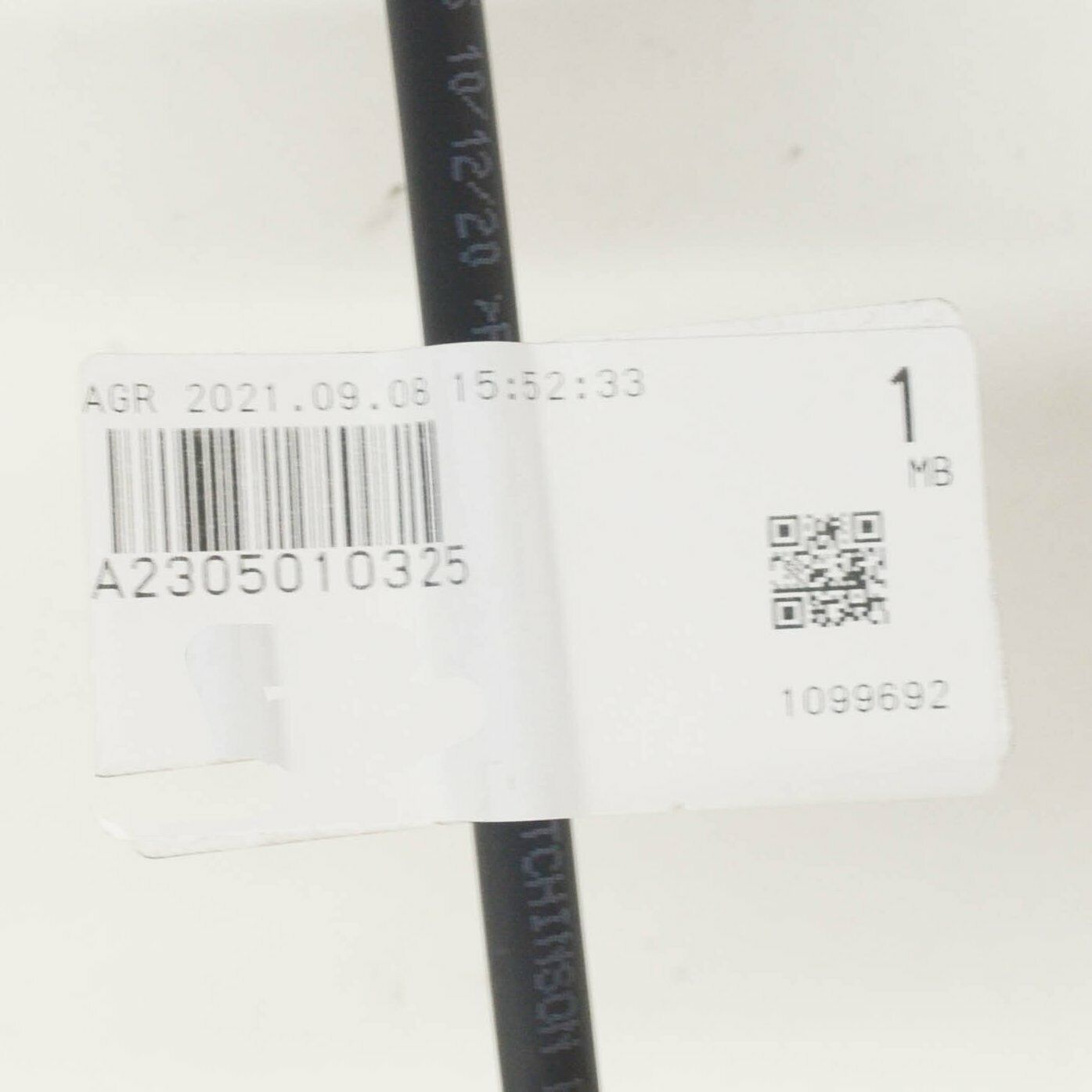 NEW MERCEDES-BENZ SL R230 ENGINE COOLANT RECOVERY TANK HOSE A2305010325 7 NEW MERCEDES-BENZ SL R230 ENGINE COOLANT RECOVERY TANK HOSE A2305010325 - Image 7
