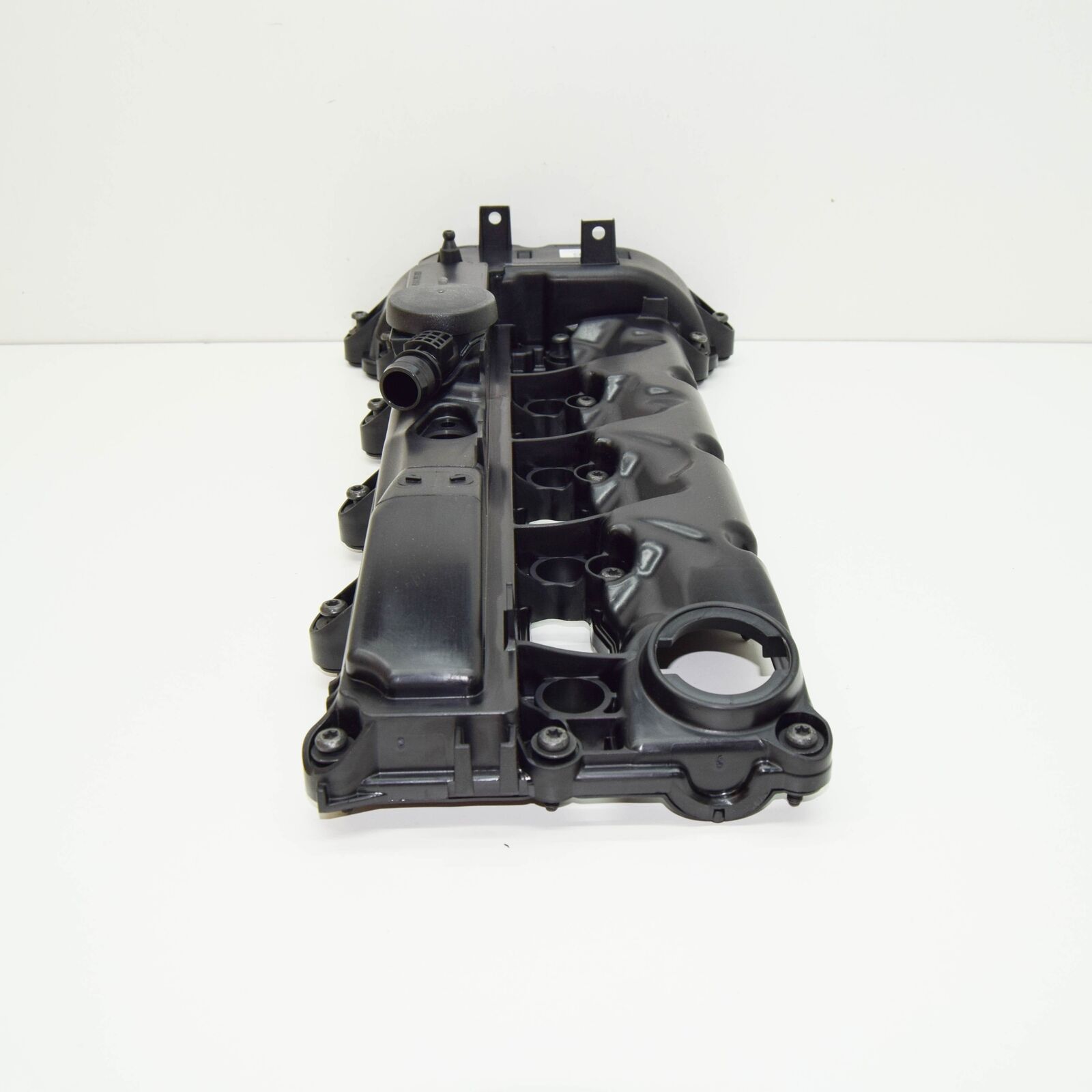 NEW MERCEDES-BENZ C-CLASS W205 VALVE COVER A6510108918 ORIGINAL 7 NEW MERCEDES-BENZ C-CLASS W205 VALVE COVER A6510108918 ORIGINAL - Image 7