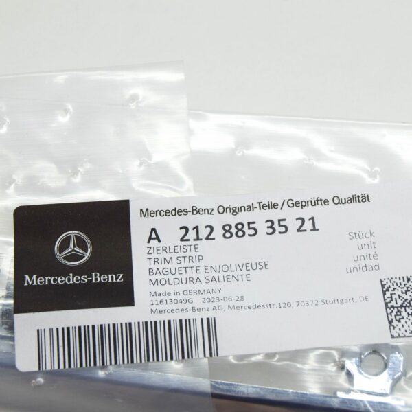 NEW MB E W212 REAR BUMPER CENTER CHROME LEFT MOLDING TRIM A2128853521 ORIGINAL - Image 7