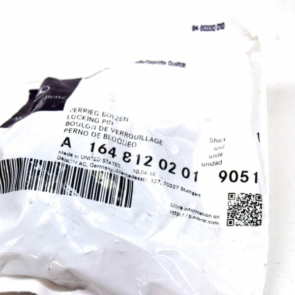 NEW MB ML W164 LUGGAGE COMPARTMENT RIGHT LOCKING PIN A16481202019051 ORIGINAL - Image 7