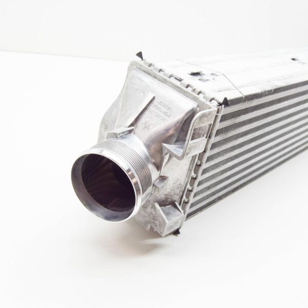NEW AUDI A4 AVANT B9 INTERCOOLER RADIATOR 8W0145805AB ORIGINAL - Image 7