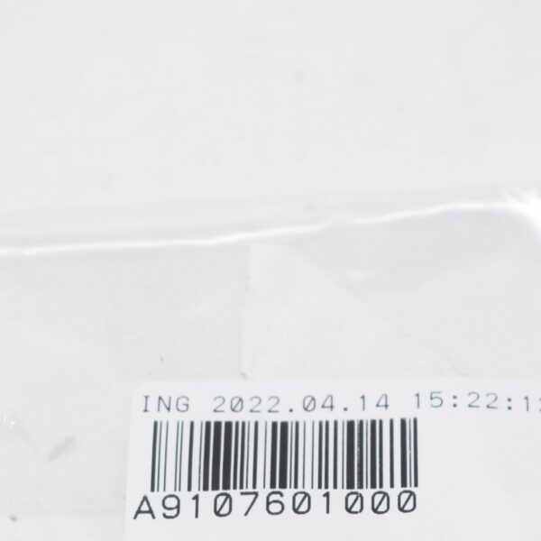 NEW MB SPRINTER W910 REAR DOOR LOWER STABILIZER GUIDE A9107601000 ORIGINAL - Image 7