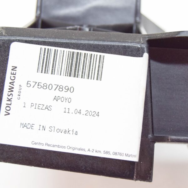 NEW SEAT ATECA KH7 RIGHT SLAM PANEL GUIDE PIECE 575807890 ORIGINAL - Image 7