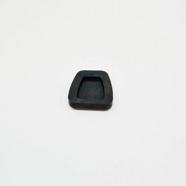 NEW MERCEDES-BENZ VITO W638 CLUTCH PEDAL RUBBER COVER A2012910282 ORIGINAL - Image 7