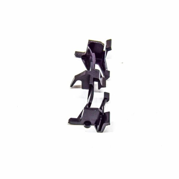 NEW MERCEDES-BENZ C C204 FRONT ROOF DRIP MOULDING CLIP A2049910398 ORIGINAL - Image 7