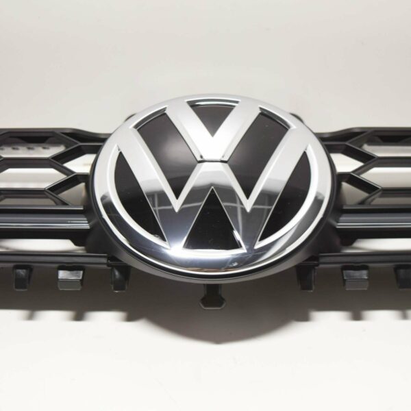 NEW VOLKSWAGEN GOLF MK7 FRONT BUMPER GRILL GTD 5G0853651AKBTV GENUINE - Image 9