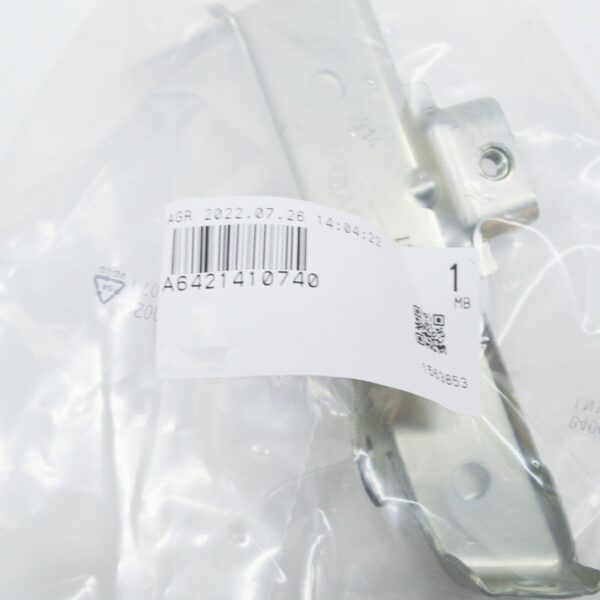 NEW MB ML W164 TRANSVERSE PIPE TO CYLINDER HEAD BRACKET A6421410740 ORIGINAL - Image 7