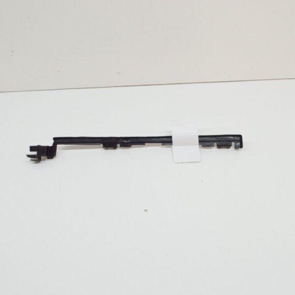 NEW MB CLK C209 FRONT LEFT FENDER SEAL A2096980798 ORIGINAL - Image 7