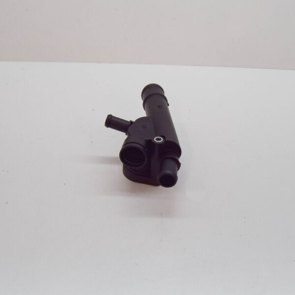 AUDI A3 8P COOLING SYSTEM FLANGE 038121132D NEW ORIGINAL - Image 3
