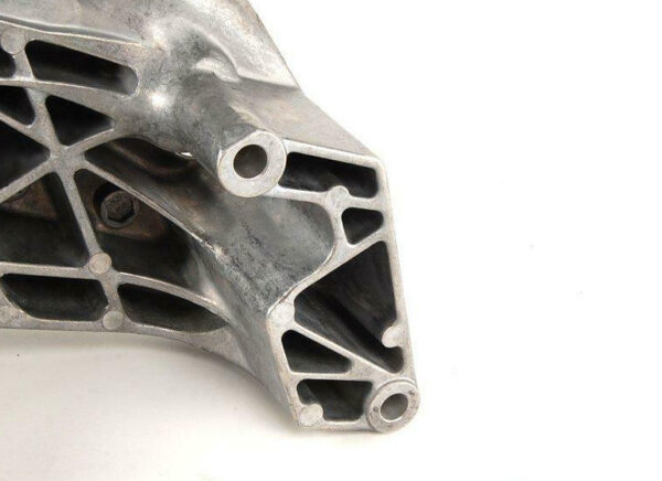 New Audi A3 8L RIGHT ENGINE SUPPORT 038199207H - Image 3