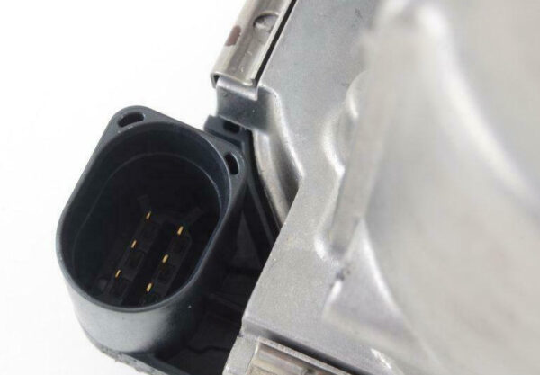 Audi A1 8x throttle housing 03F133062B NEW REAL - Image 4