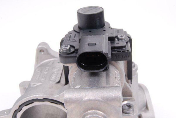 Audi A3 8P flue gas recirculation valve 03G131501N NEW REAL - Image 3