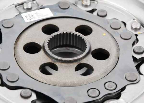 03L105266EF