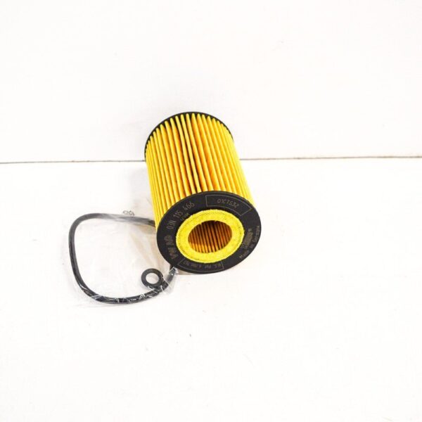 Audi A3 8V oil filter 03N115562B new - Image 5