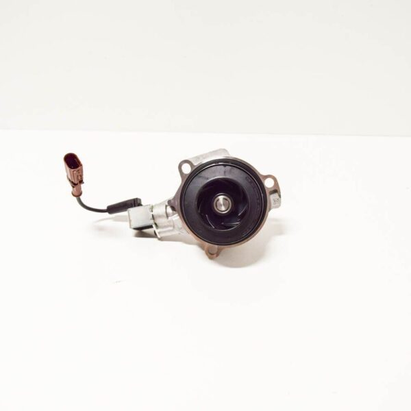 NEW VW GOLF VII WATER PUMP 04L121011L 04L121011P ORIGINAL - Image 4