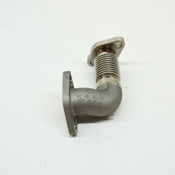 NEW AUDI A3 8V EGR CONNECTING TUBE PIPE 04L131521BH ORIGINAL - Image 3