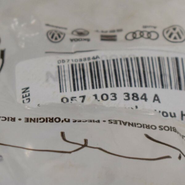 AUDI A4 B8 CYLINDER HEAD BOLT 057103384A 2010 NEW ORIGINAL
