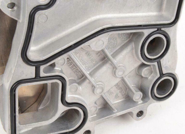 NEW AUDI A8 D4 OIL COOLER 059117015P ORIGINAL - Image 3
