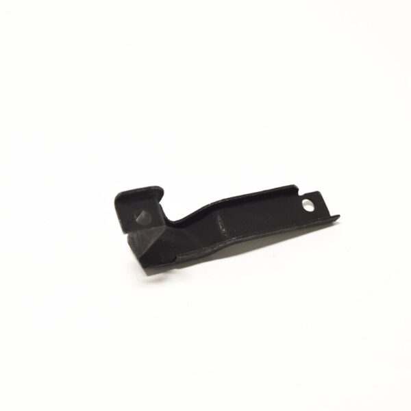 Audi A4 8E B7 Fuel Injection Pump Bracket 059130180B NEW ORIGINAL - Image 4