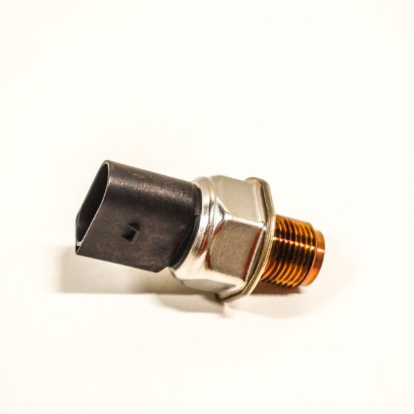 NEW AUDI Q7 4L FUEL RAIL PRESSURE SENSOR 05A906051 2015 - Image 4
