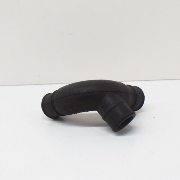 NEW A4 B7 CYLINDER HEAD VENT HOSE 06B103221H ORIGINAL - Image 3