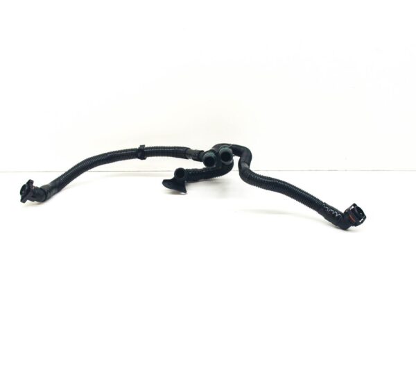 Audi A4 B8 cylinder head vent hose 06E103217AA new - Image 4