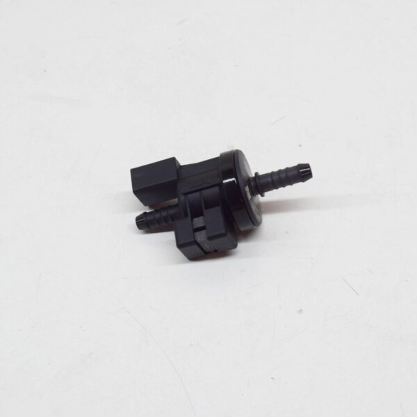 Audi A4 B7 2.0 Petrol 147 kW Solenoid Valve 06E906517A NEW - Image 4