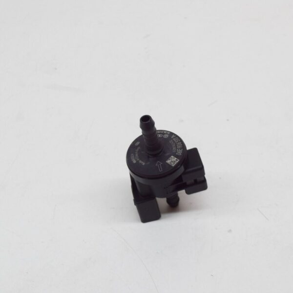 Audi A4 B7 2.0 Petrol 147 kW Solenoid Valve 06E906517A NEW