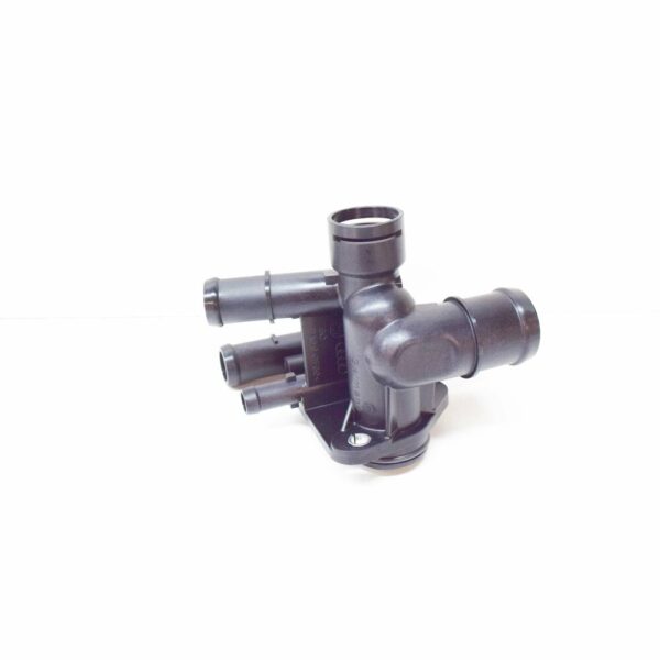 NEW AUDI A1 8X COOLANT CONNECTION 06F121132H - Image 4