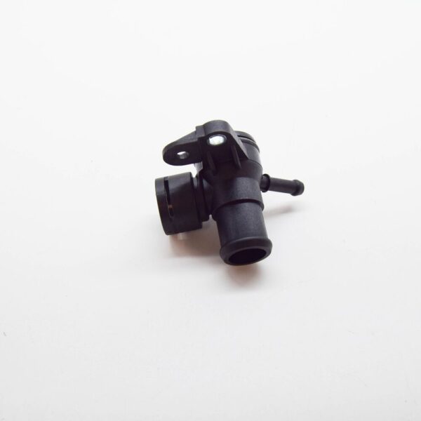 AUDI Q3 8U ENGINE COOLING SYSTEM FLANGE CONNECTION 06J121132G NEW ORIGINAL - Image 5