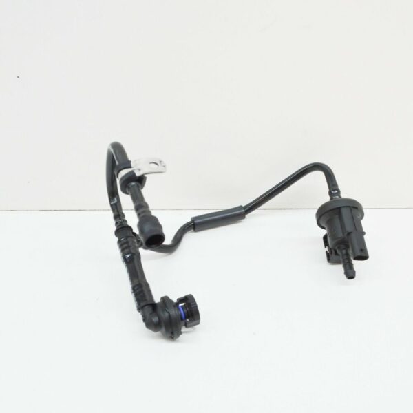 NEW AUDI A3 8P VACUUM SYSTEM CONNECTIONS PARTS 06J133781BT - Image 4