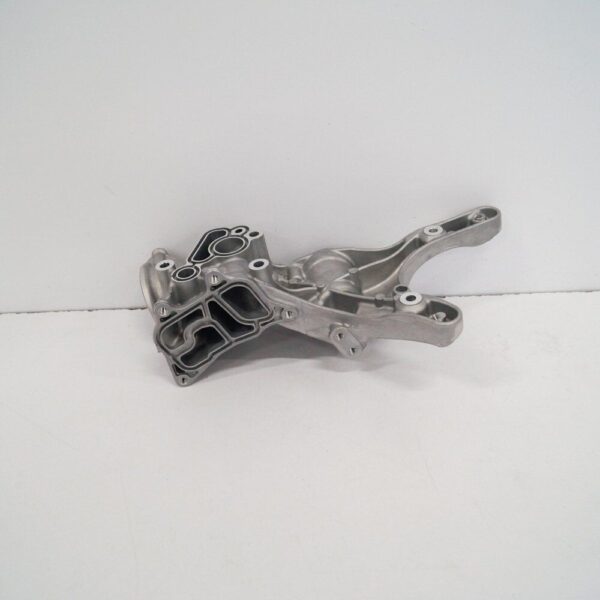 Audi A5 8T alternator mount 06J903143AK new - Image 3