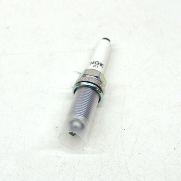 NEW AUDI A3 CONVERTIBLE 8V SPARK PLUG 06K905601K ORIGINAL - Image 3