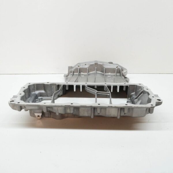 AUDI A4 B9 ENGINE OIL PAN TOP 06M103603AG NEW ORIGINAL