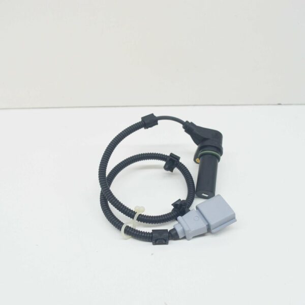 NEW VW TOUAREG 7L ENGINE SPEED SENSOR 070957147 - Image 5