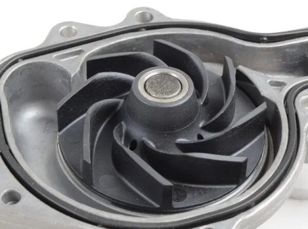 NEW AUDI Q7 4L ENGINE WATER PUMP 079121014D ORIGINAL - Image 3