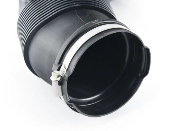 Audi A8 D3 engine air intake hose rear 079129615D NEW ORIGINAL - Image 3