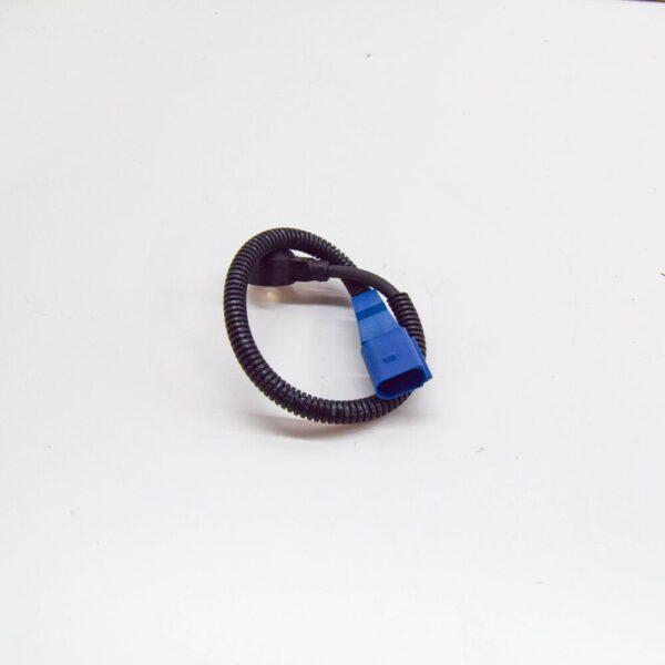 Audi A4 Avant B7 Knock Sensor Rear Left 079905377H NEW - Image 4