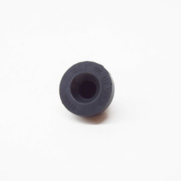 NEW AUDI A1 8X AIR FILTER GROMMET 07C133588P ORIGINAL - Image 4