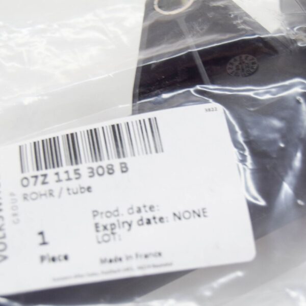 VW Touareg 7L Engine Oil Filler Tube 07Z115308B NEW GENUINE