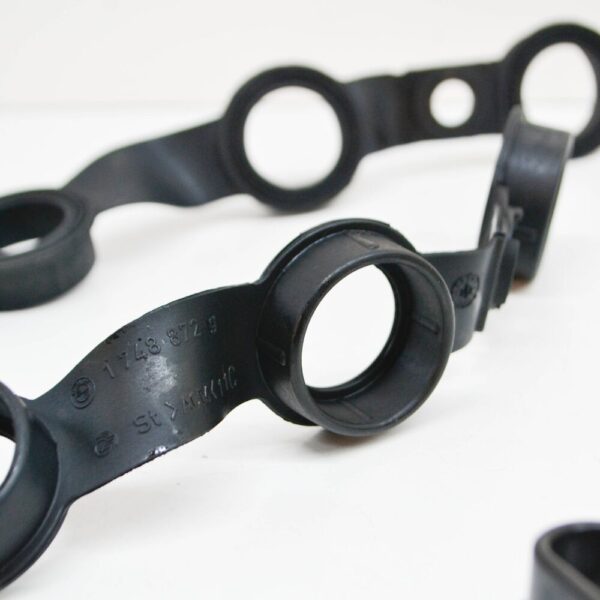 BMW 3 E46 cylinder valve cover gasket set 11129070990 NEW REAL - Image 5
