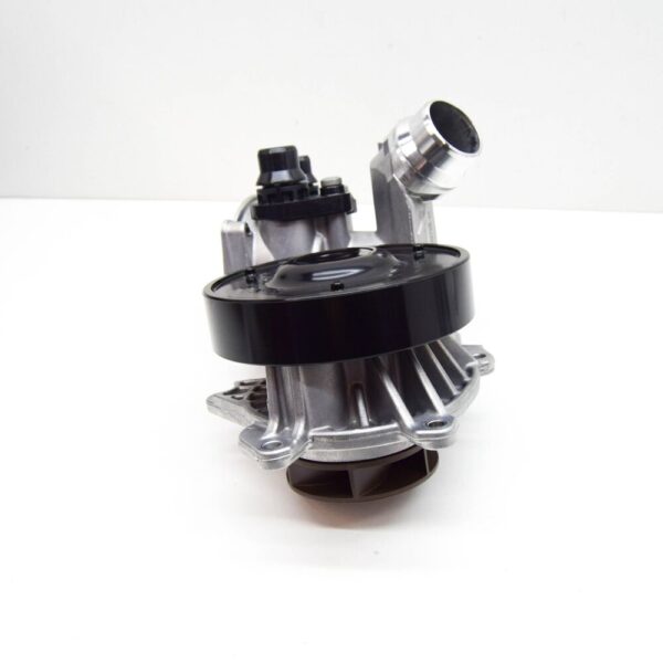 BMW X3 M F97 engine water pump 11518094658 NEW ORIGINAL - Image 4